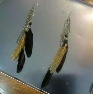Feather w/Chains Earrings & Matching Necklace
